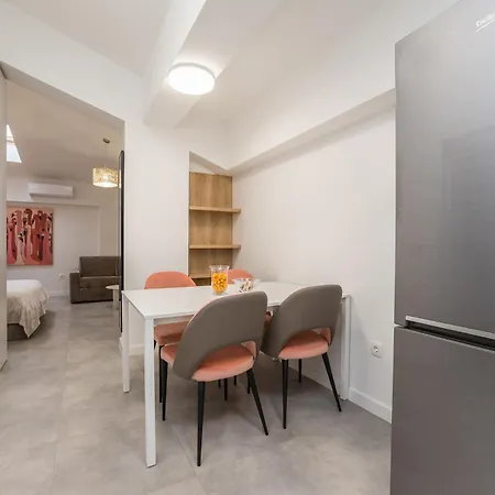 Апартаменты Lukas - Borik